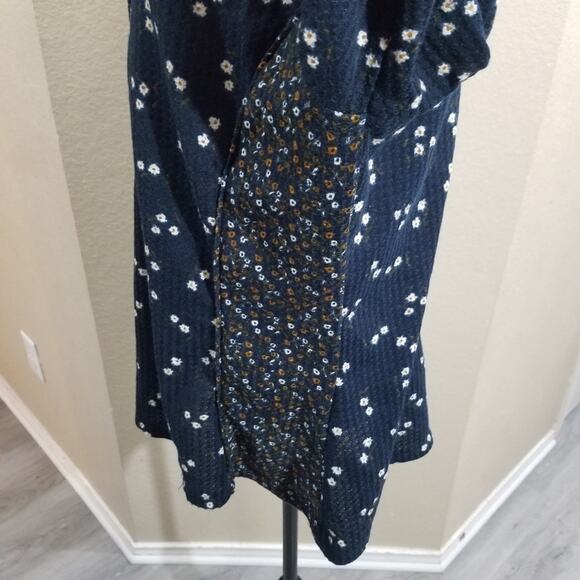 Dr2 floral long sleeve waffle top‎ size xl - Picture 4 of 9